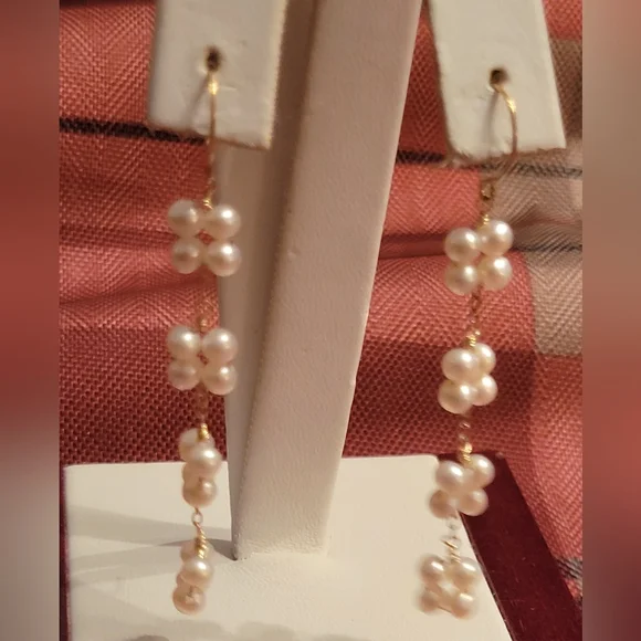 14KT YELLOW GOLD CULTURED PEARLS EARRINGS - Picture 3 of 5